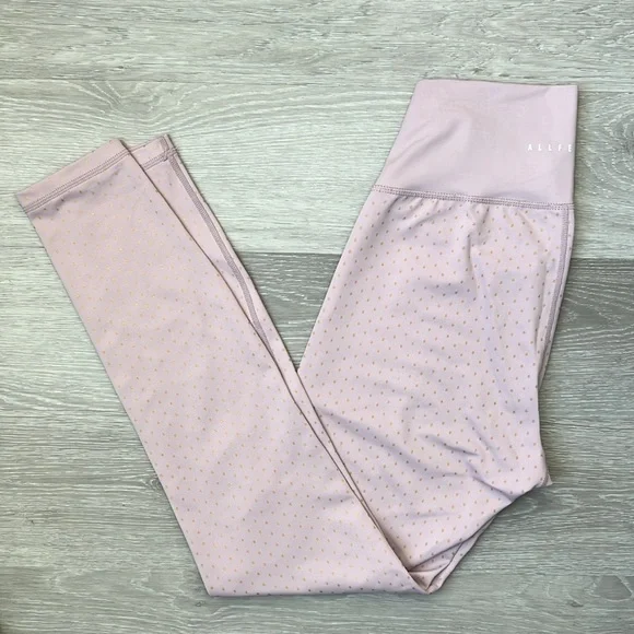 ALL FENIX Set - Twilight Blush Leggings & Sports Bra SetEUC Size M